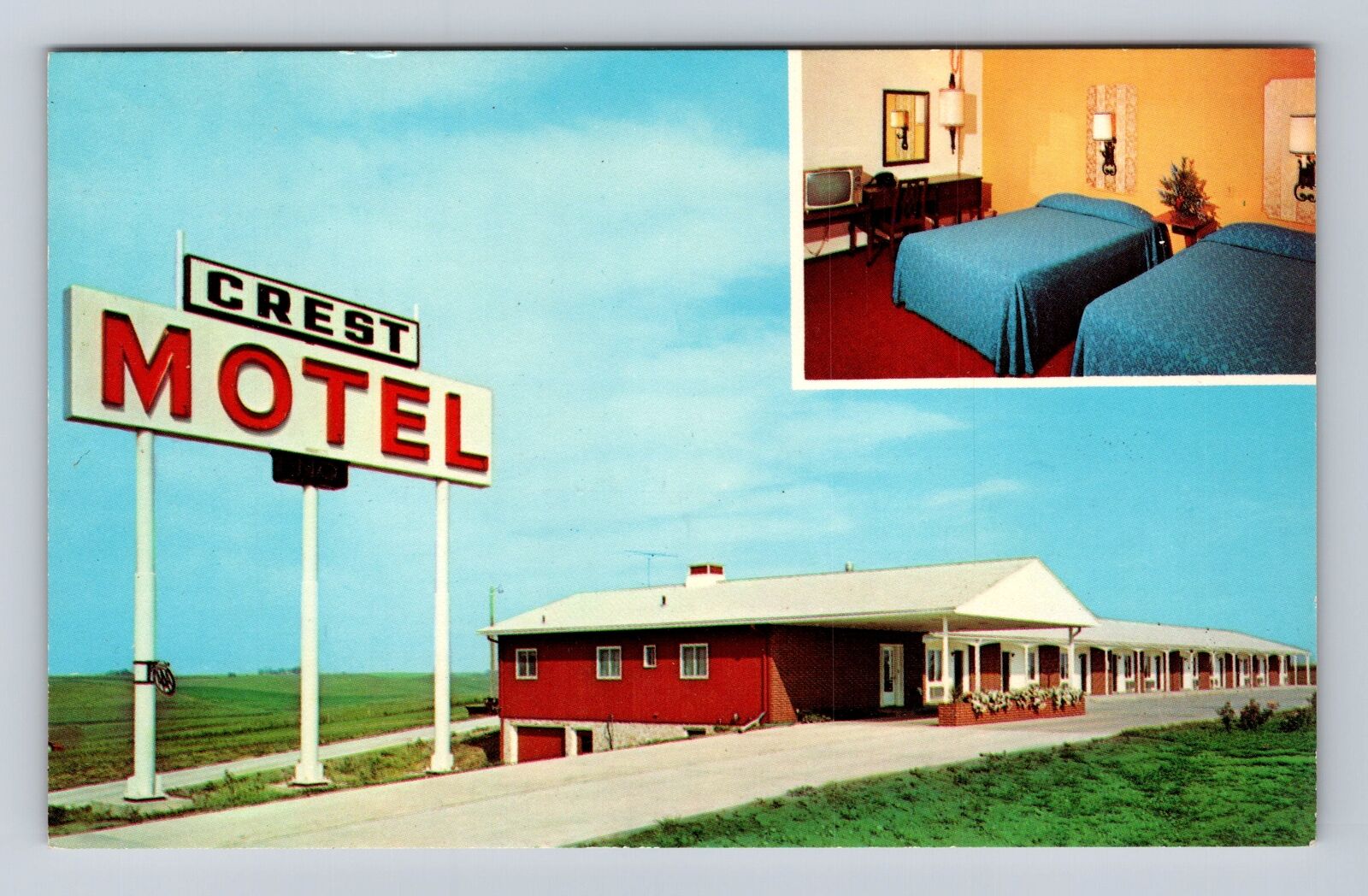Williamsburg IA-Iowa, The Crest Motel Advertising, Vintage Souvenir Postcard