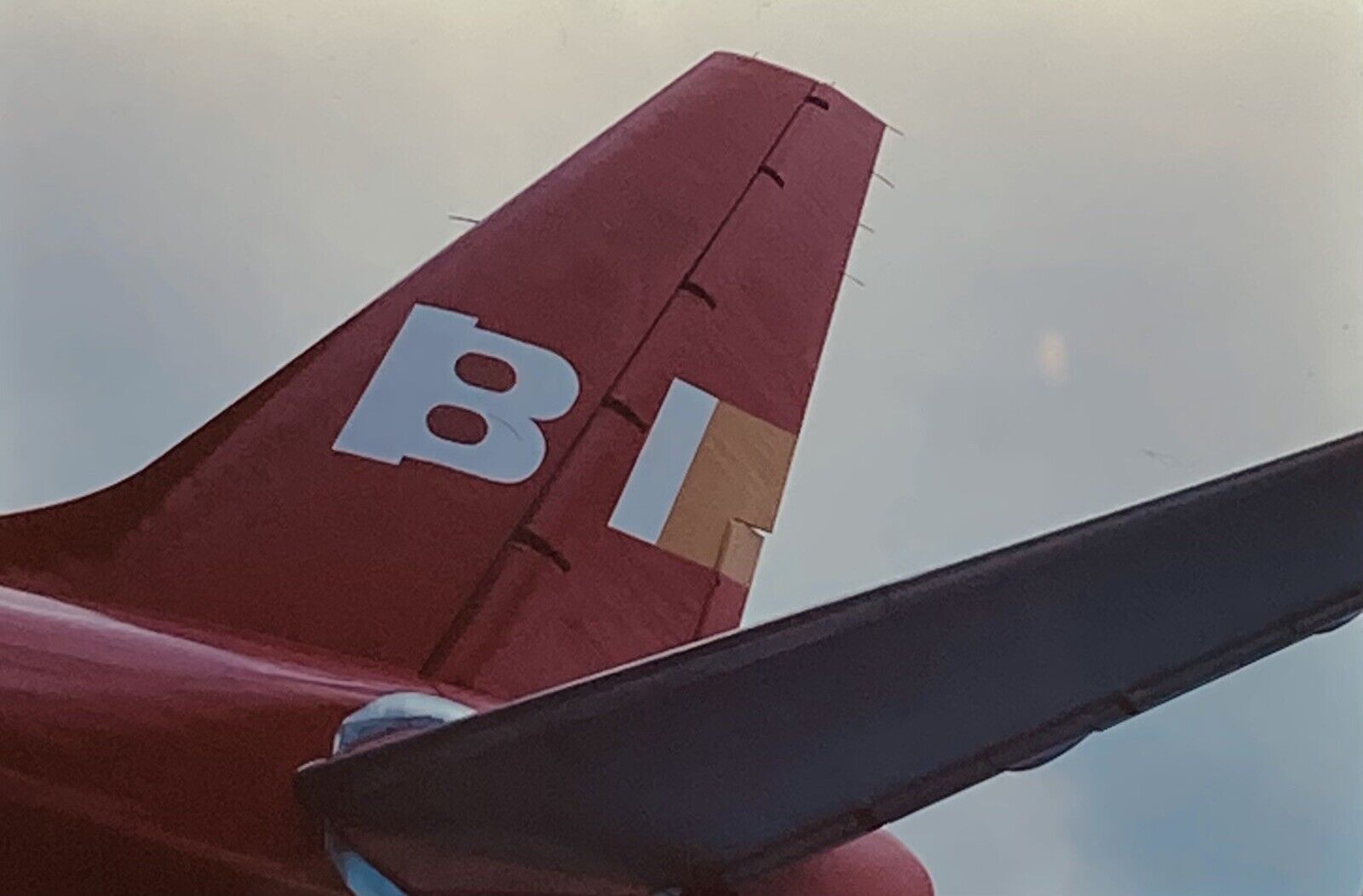 Braniff Airline Photo Slide Tail With BI On It Red Aircraft 1977 Vintage Pilot