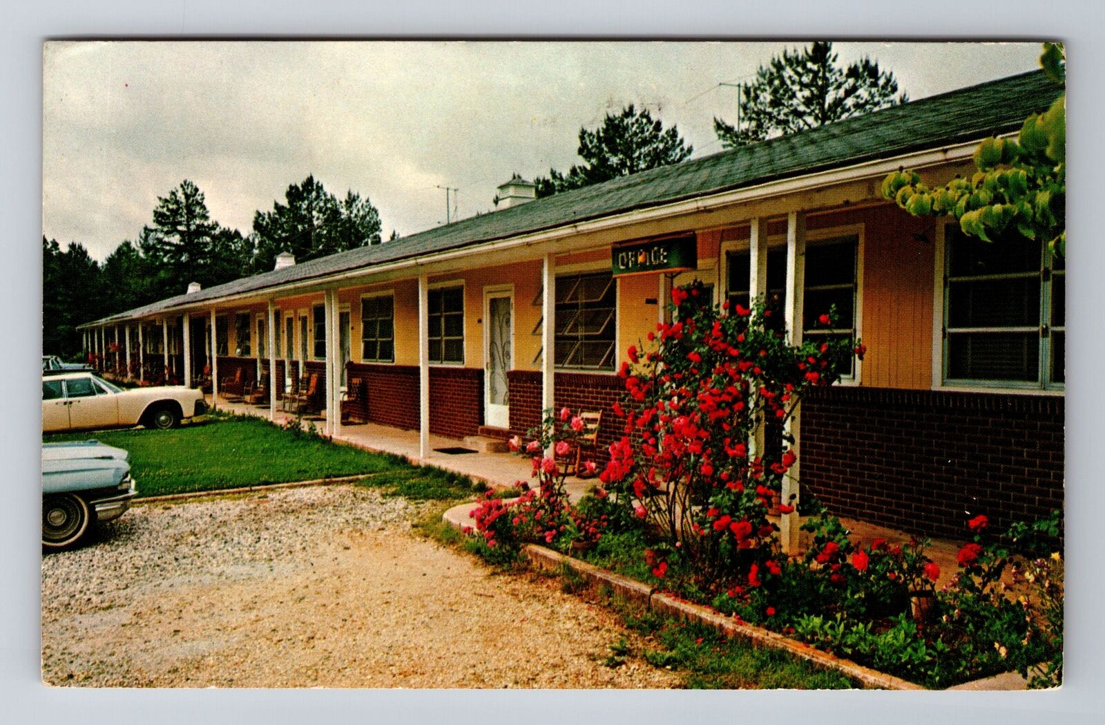 Blairsville GA-Georgia, El-Joe Motel Lodge & Restaurant, Vintage c1970 Postcard