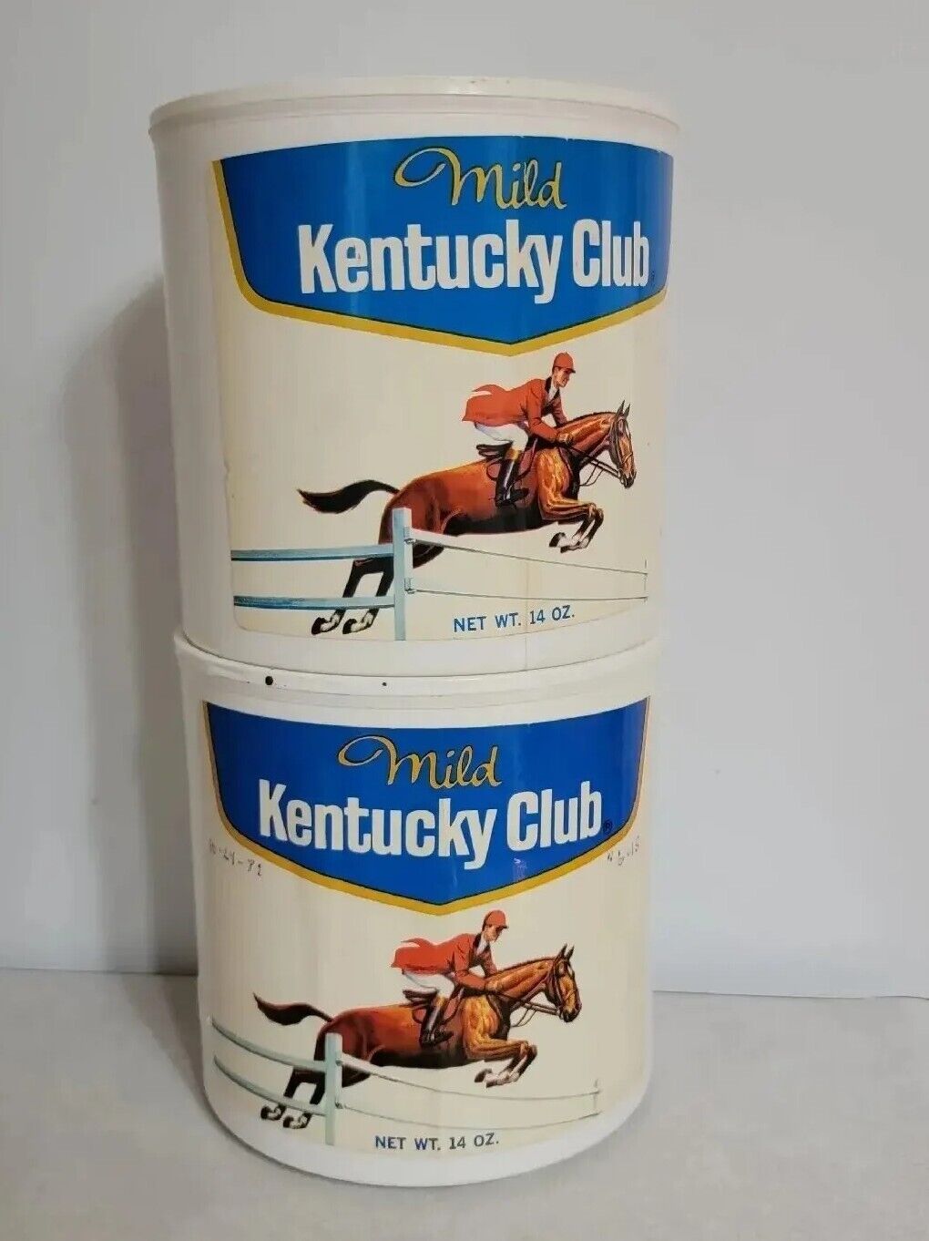 KENTUCKY CLUB MILD TOBACCO PLASTIC TIN 14 Ounce SET OF 2 With LIDS EMPTY
