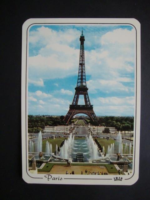 Railfans2 927) Paris France Un-Posted Postcard, The World Famous Eiffel Tower