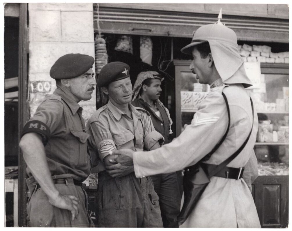 1958 Jordan Red Devil Paratroopers and Arab Legion 8x10 Original News Photo