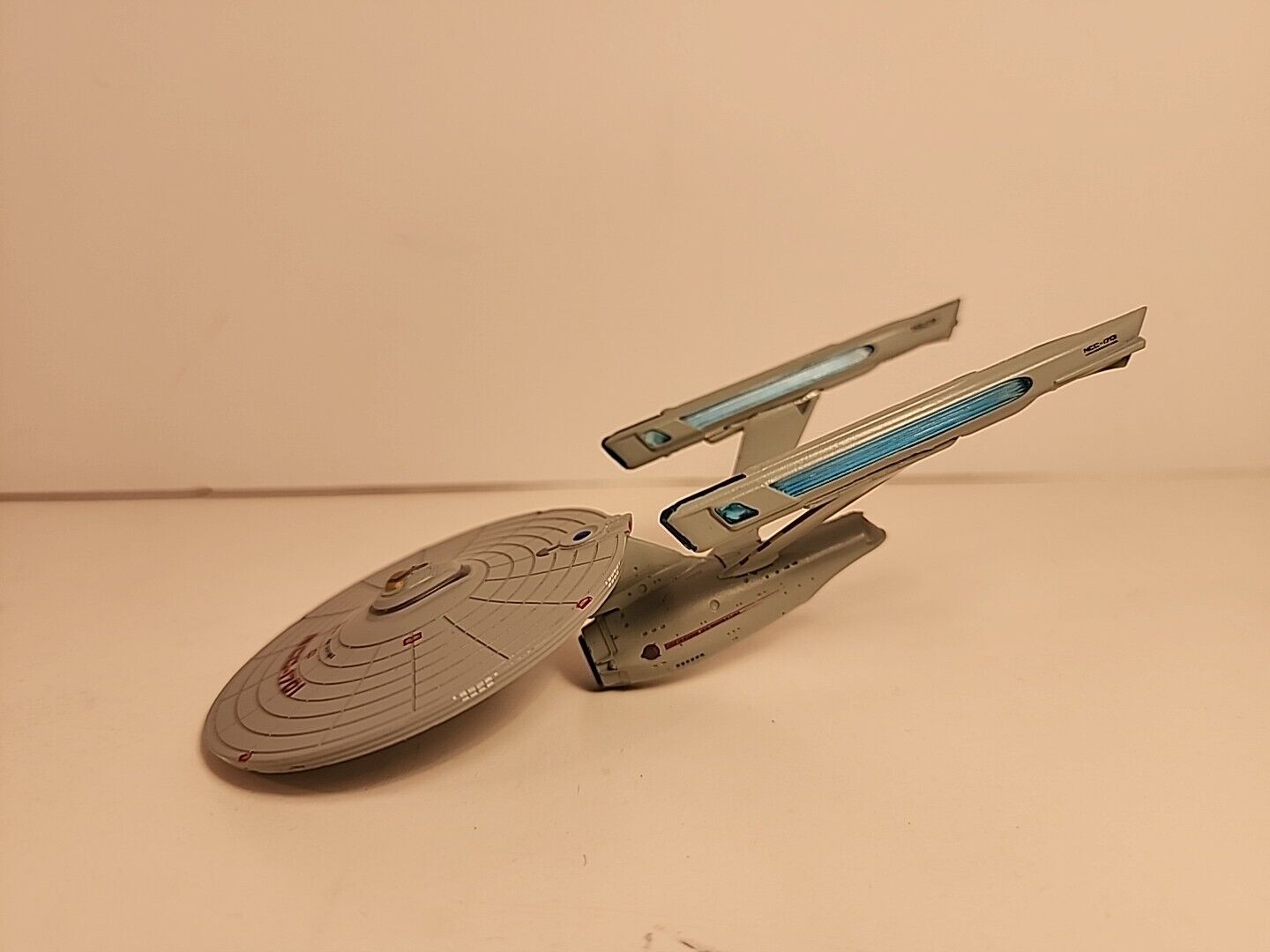 Star Trek Starship Collection USS Enterprise NCC-1701 #2 Starship Eaglemoss