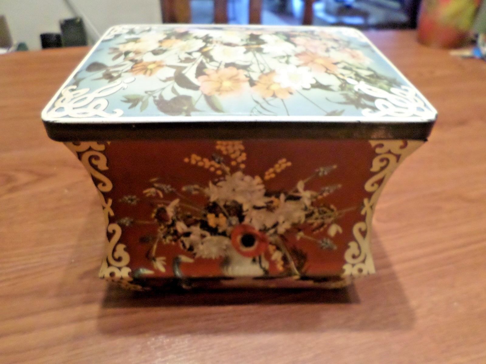 Vintage Antique Flower Pot Litho Print Unique Shape Edward Sharp & Son Tin Box 