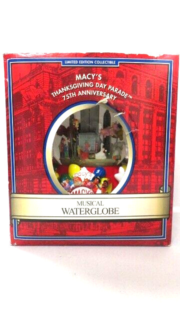 2001 Macy\'s Thanksgiving Day Parade 75th Anniv Musical Water Globe Twin Towers