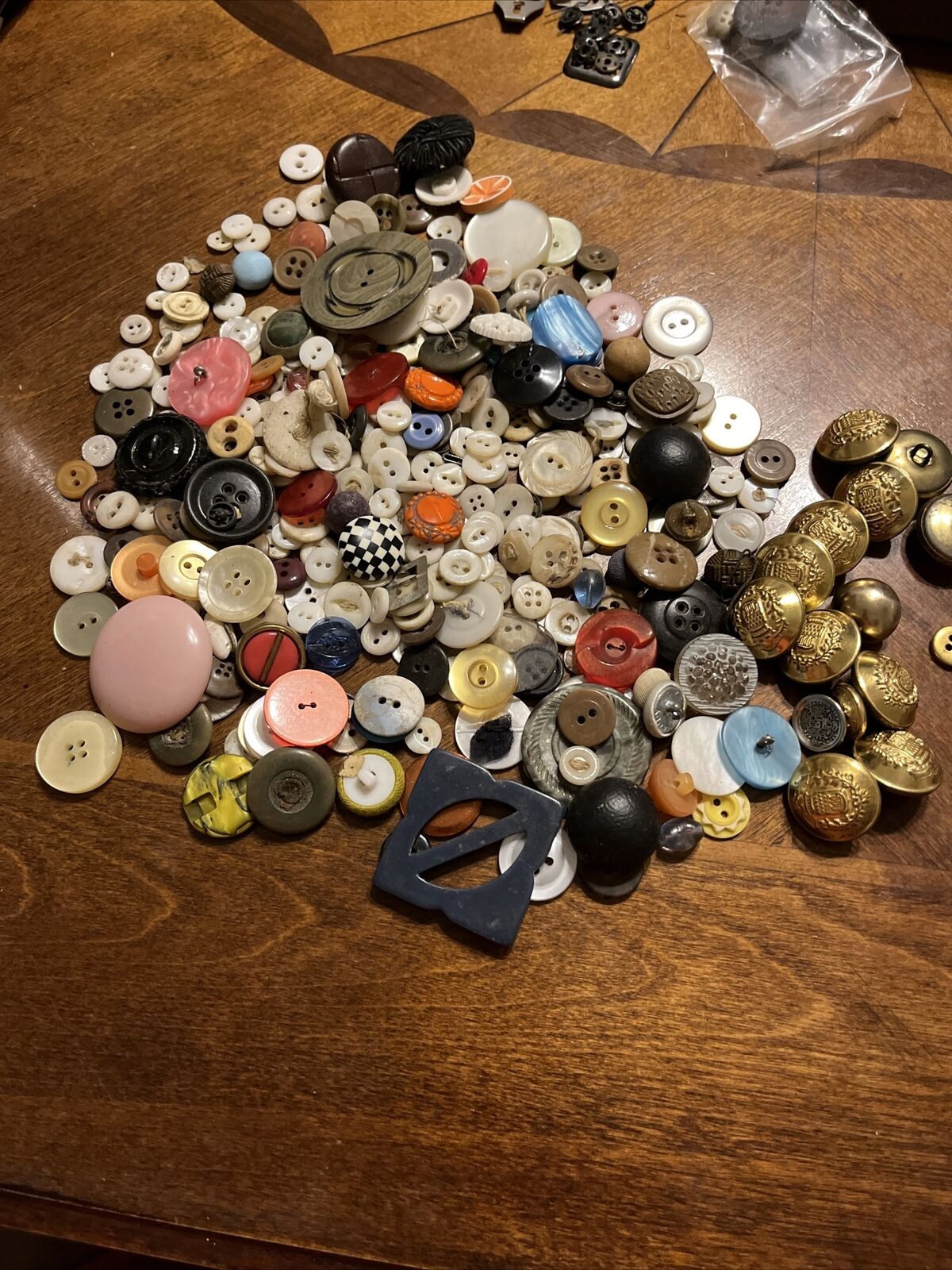 Vintage Antique Buttons Large Collection Lot - Metal Early Plastic