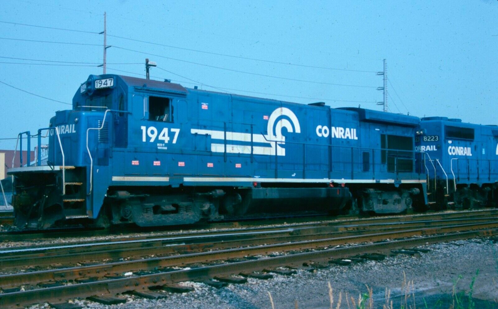 Lot of 14 Conrail Vintage  Diesel color slides