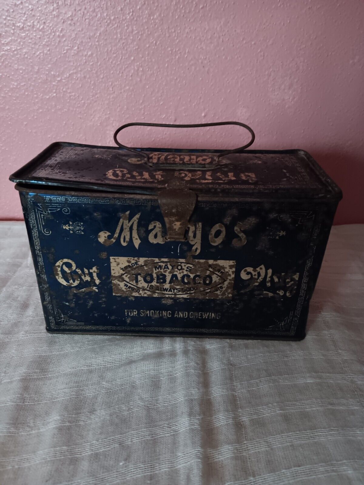 VINTAGE MAYO'S TOBACCO TIN WITH HANDLE LUNCH BOX STYLE