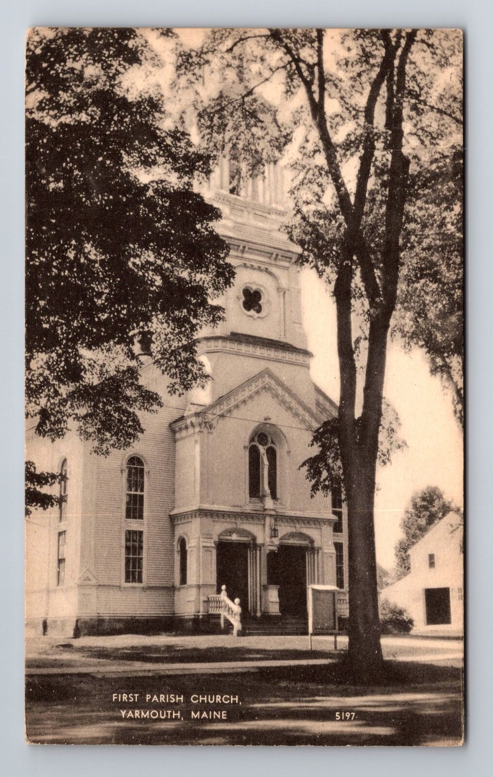 Yarmouth ME-Maine, First Parish Church, Antique Vintage Souvenir Postcard