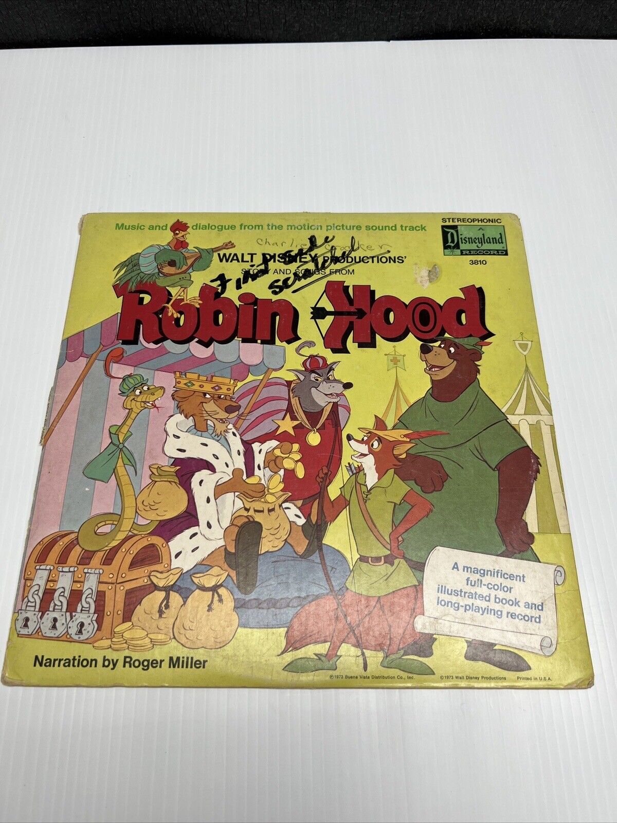 Rare 1973 Disneyland Records Robin Hood Story Book #3810 Disney Vinyl album LP