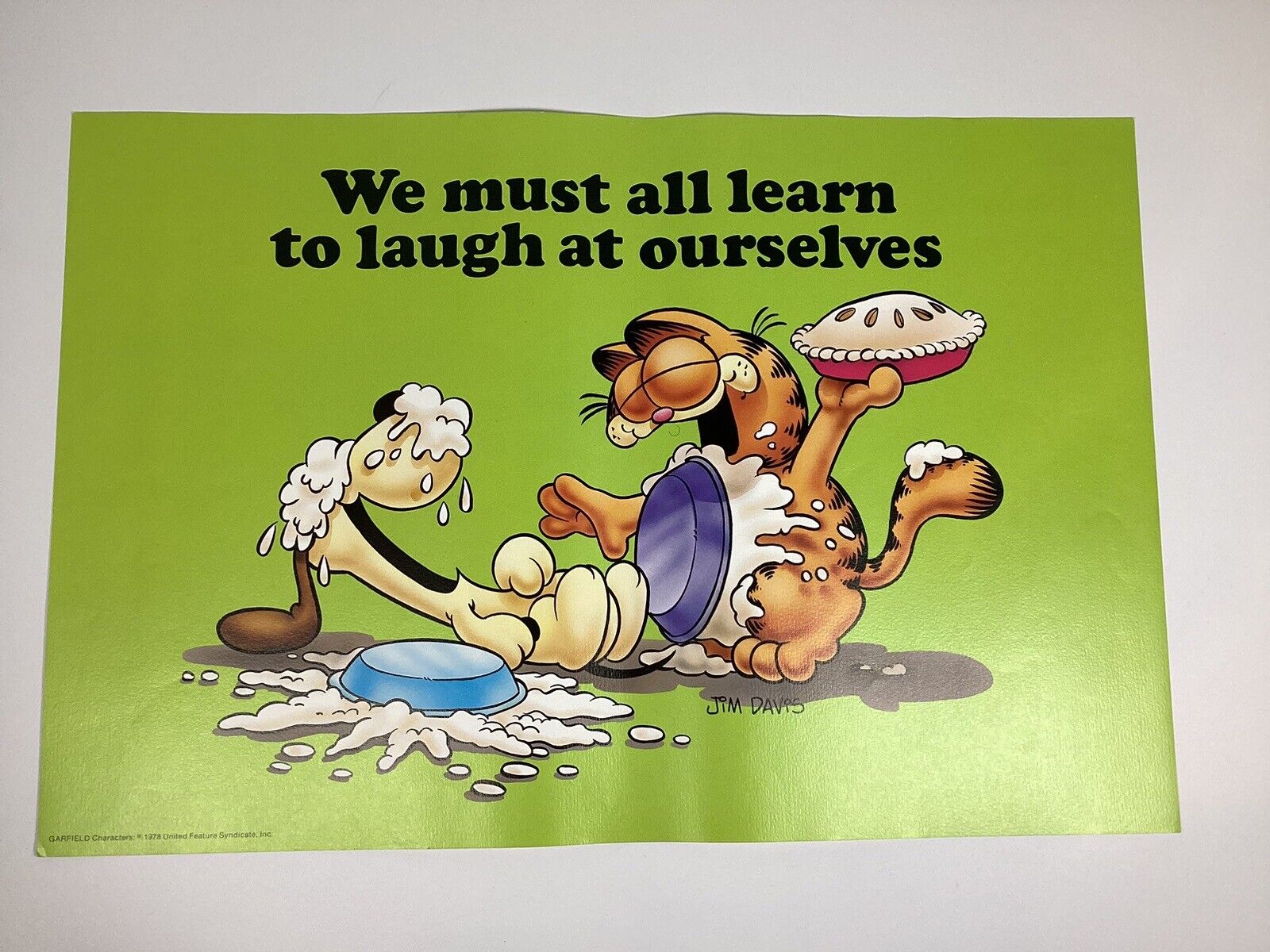 VNT 1978 Garfield Poster Jim Davis 21”x14” We Must Learn To Laugh At Ourselves