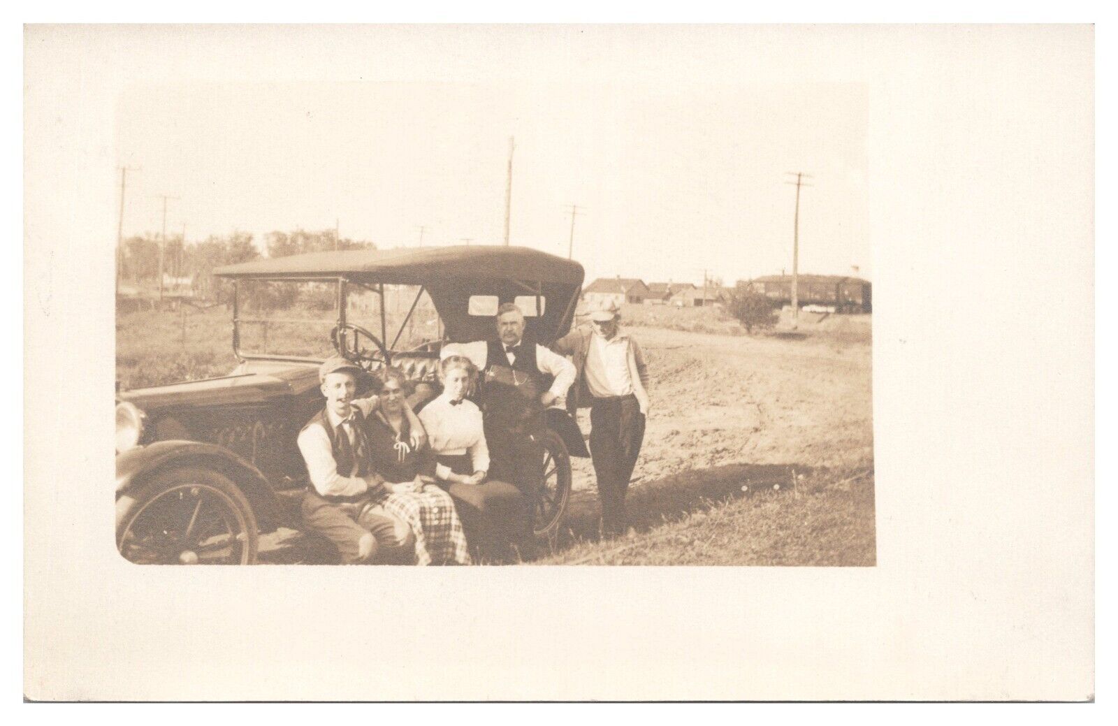 RPPC Early 1900\'s Family Next to Old Car Postcard Divided Back Unposted