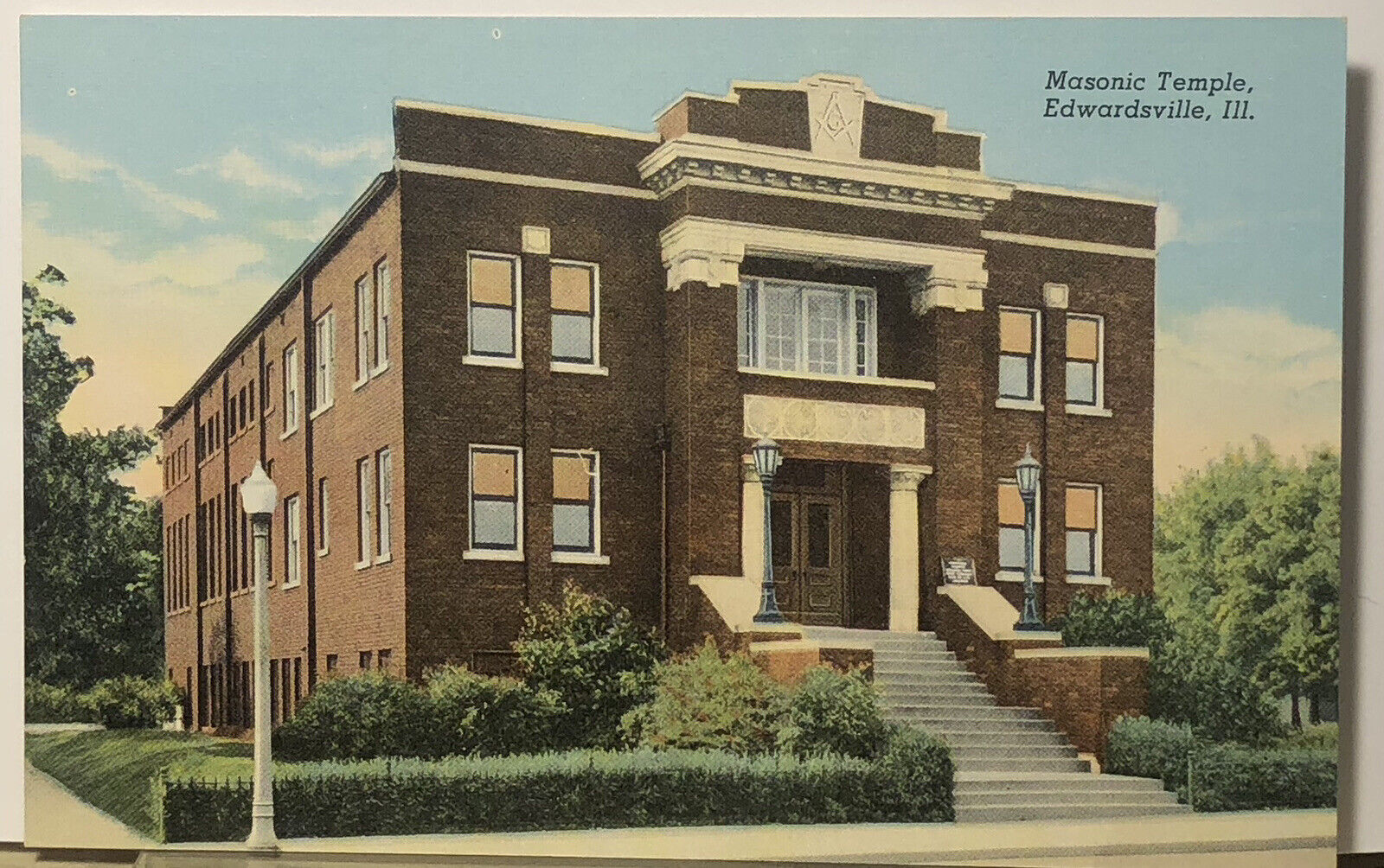 Postcard EDWARDSVILLE, Illinois Masonic Temple Street View 1940s Linen Unposted