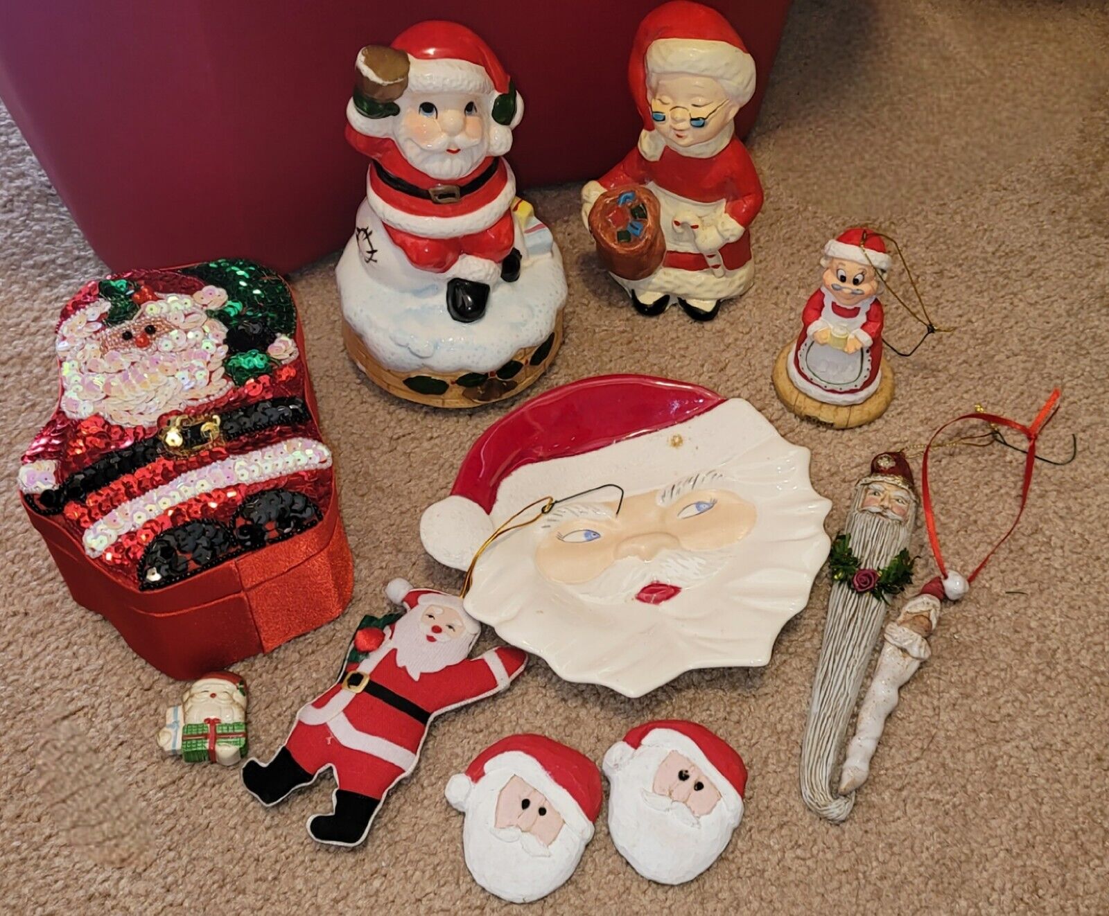 Lot Of VTG Christmas Santa & Mrs. Claus Figures, Decor, Ornaments