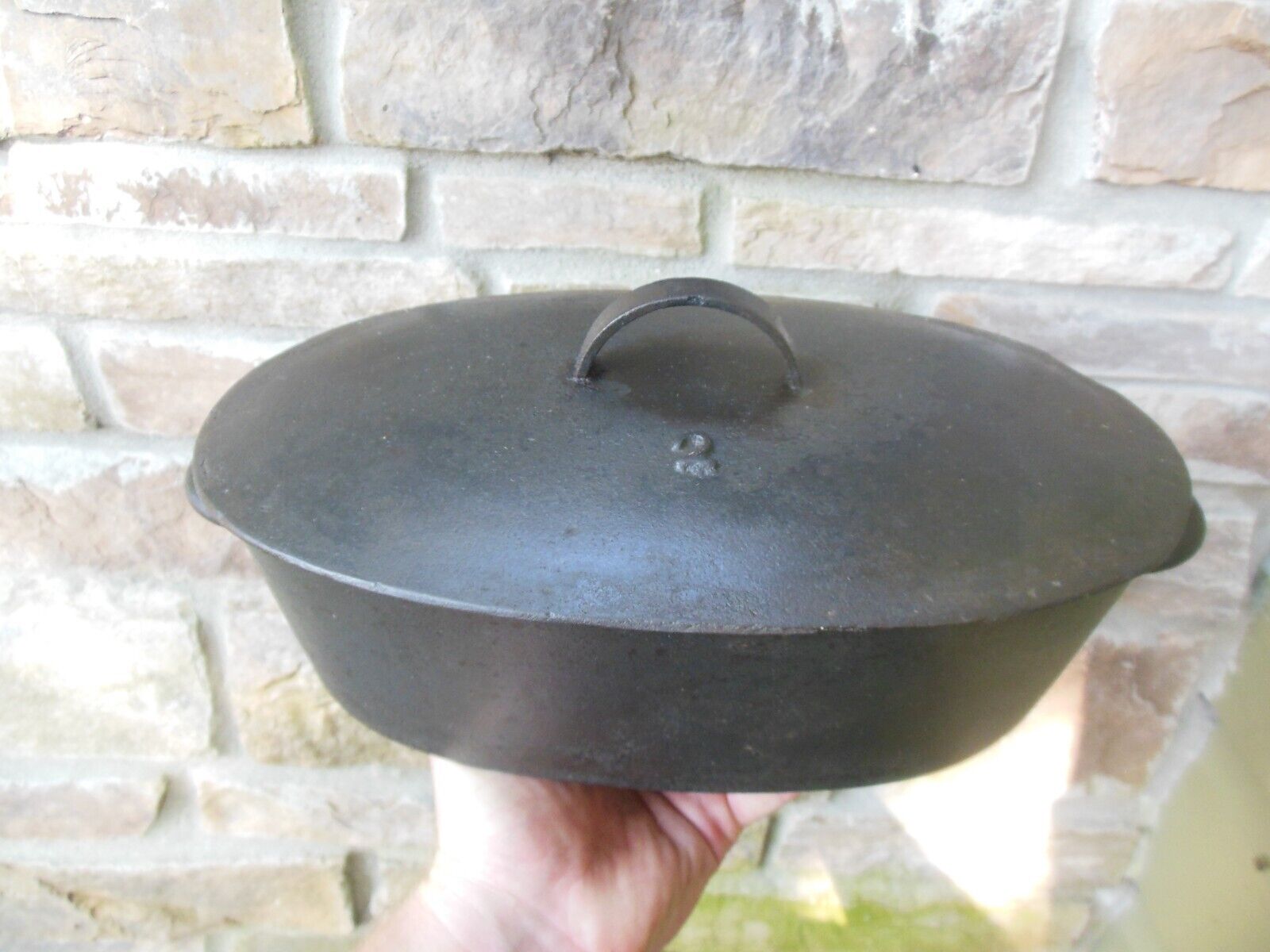 Antique #2 Cast Iron Roaster Pan Dutch Oven Carl Gottbill ? Cracked