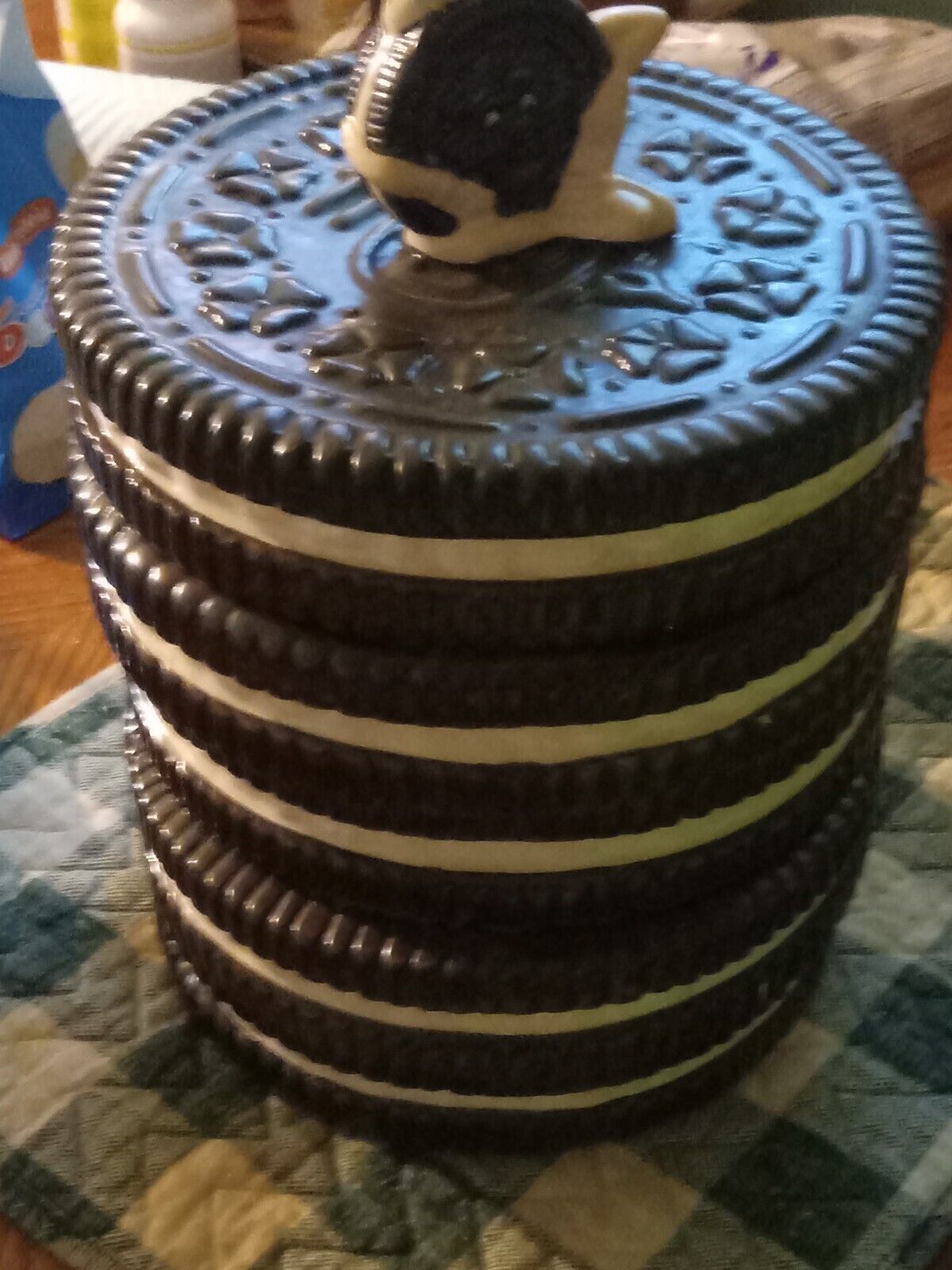 Nabisco Classics Collection Stacked Oreo Cookie Jar w/ Lid