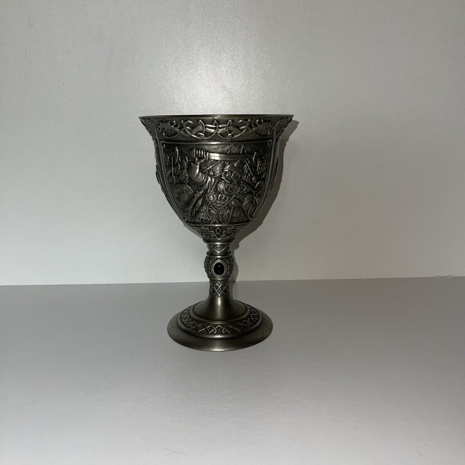 The Noble Collection VIKING INVASION GOBLET The Legends of the British Isles TNC