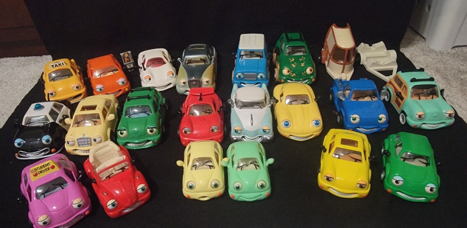 Vintage Chevron Cars Lot of 19 cars Collectibles