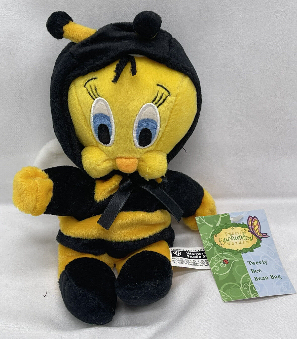 Vtg 1999 Warner Brothers  Tweety’s Enchanted Garden Bumble Bee Bean Bag plush 9”
