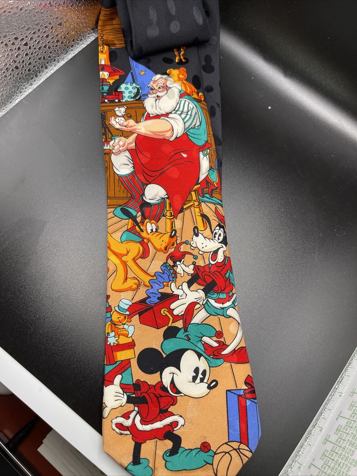 Vintage The Disney Store Christmas Tie Mickey Mouse Pluto Santa Claus 100% Silk
