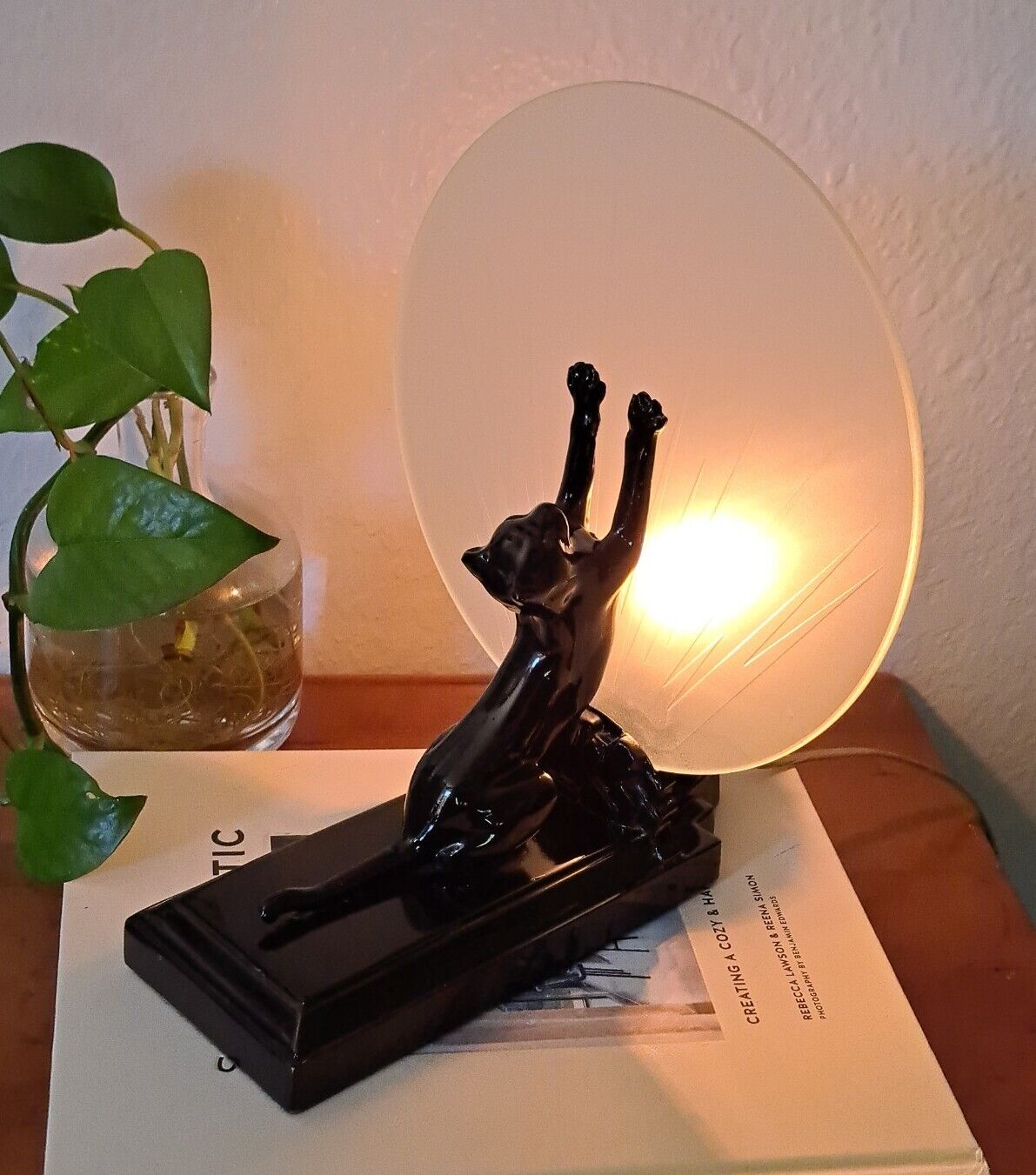 1986 Sarsaparilla Stretching Black Art Deco Cat Lamp Complete 