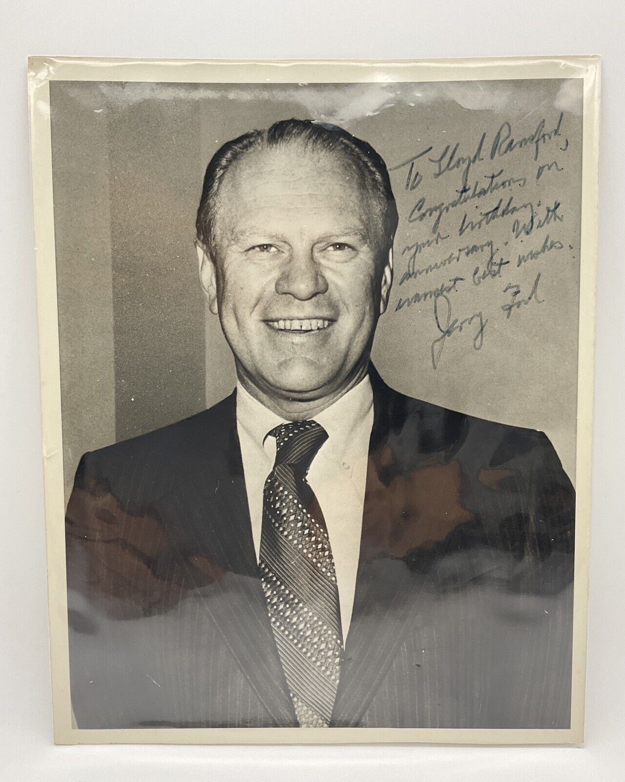 United States President Gerald Ford Signed Autographed Photo 8”×10”