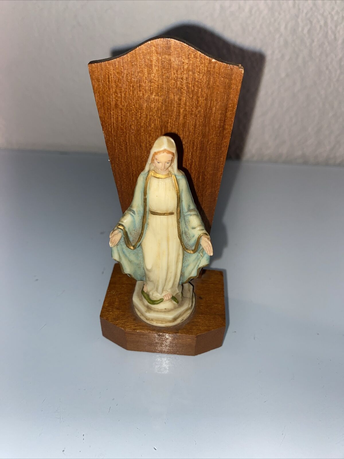 Vintage Small Plastic Virgin Mary Statue By Basilica Made In Italy 