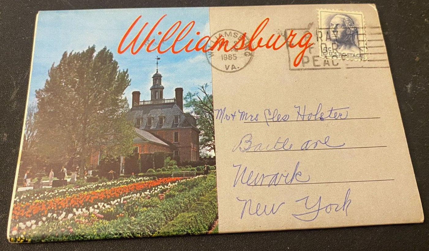 Vintage Souvenir Postcard Folder Williamsburg Virginia 5 CENT STAMP WASHINGTON