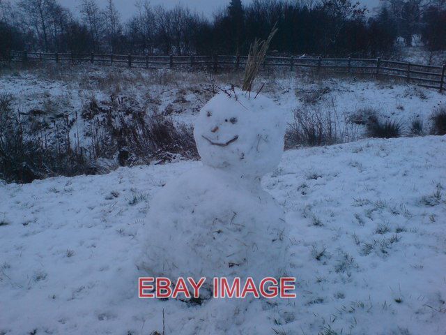 PHOTO  DONISTHORPE  EARLY MORNING SNOWMAN 2007