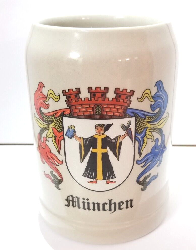 Vintage early 1990\'s Munchen Germany ceramic beer mug .5L