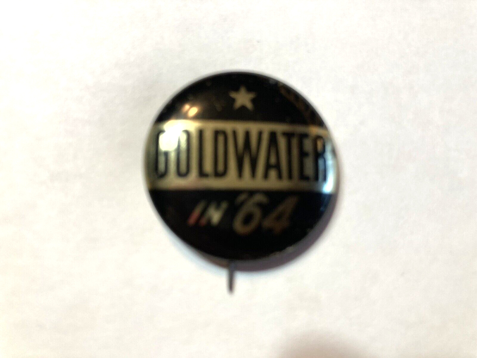 Vintage 1964 Barry Goldwater In \'64 Political Campaign Button