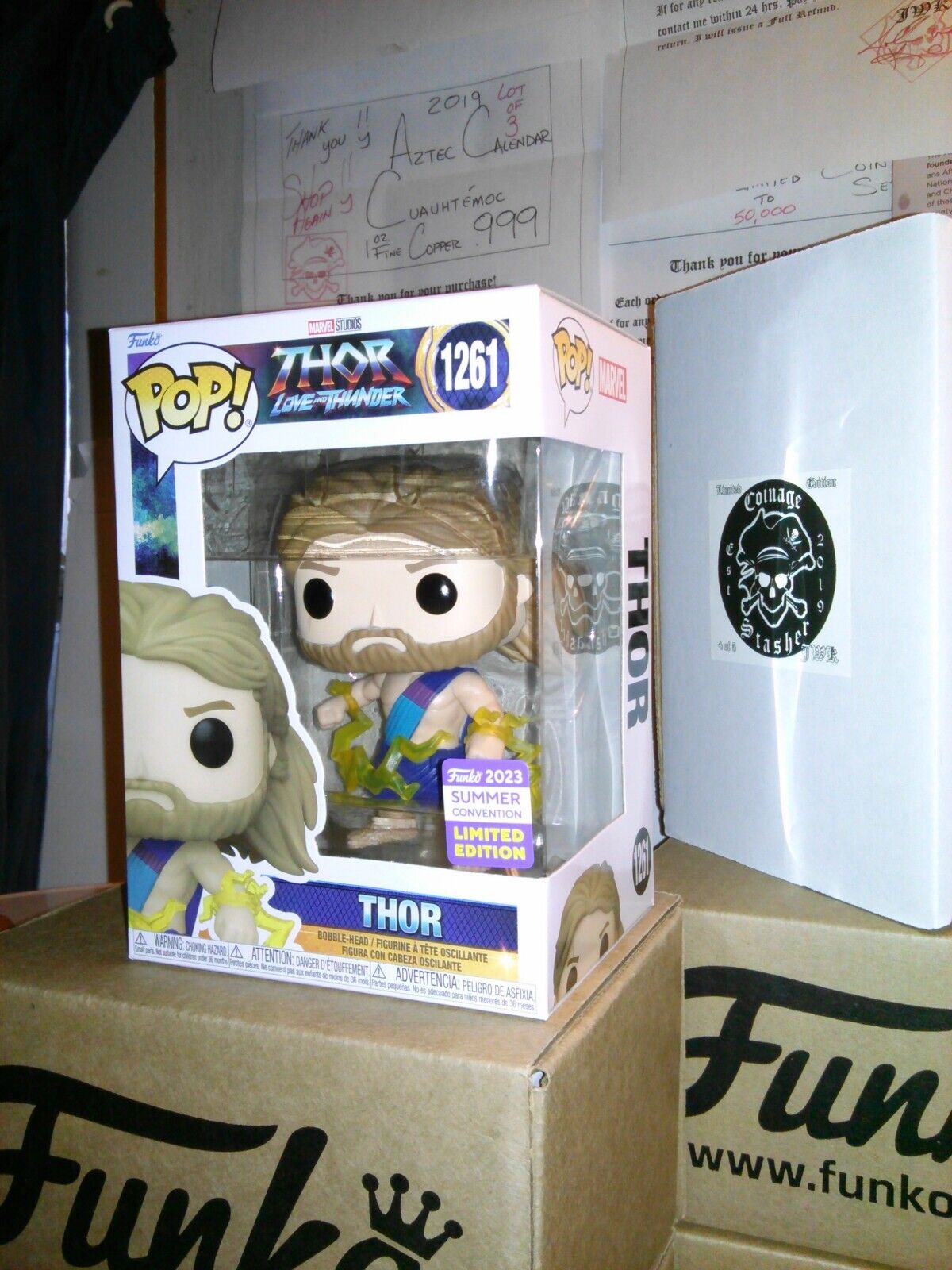 Funko Pop *DBL Boxed* THOR in Toga #1261 *NEW* MINT/NM (2023 SDCC Shared Excl.)