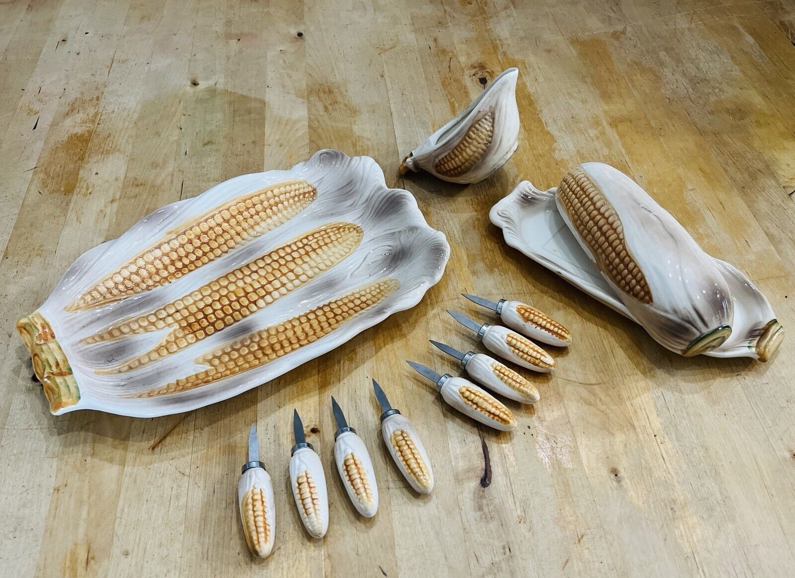 Set Of Vintage Corn On The Cob-Tray, 4 Pair End Holders, Butter Tray And Pourer