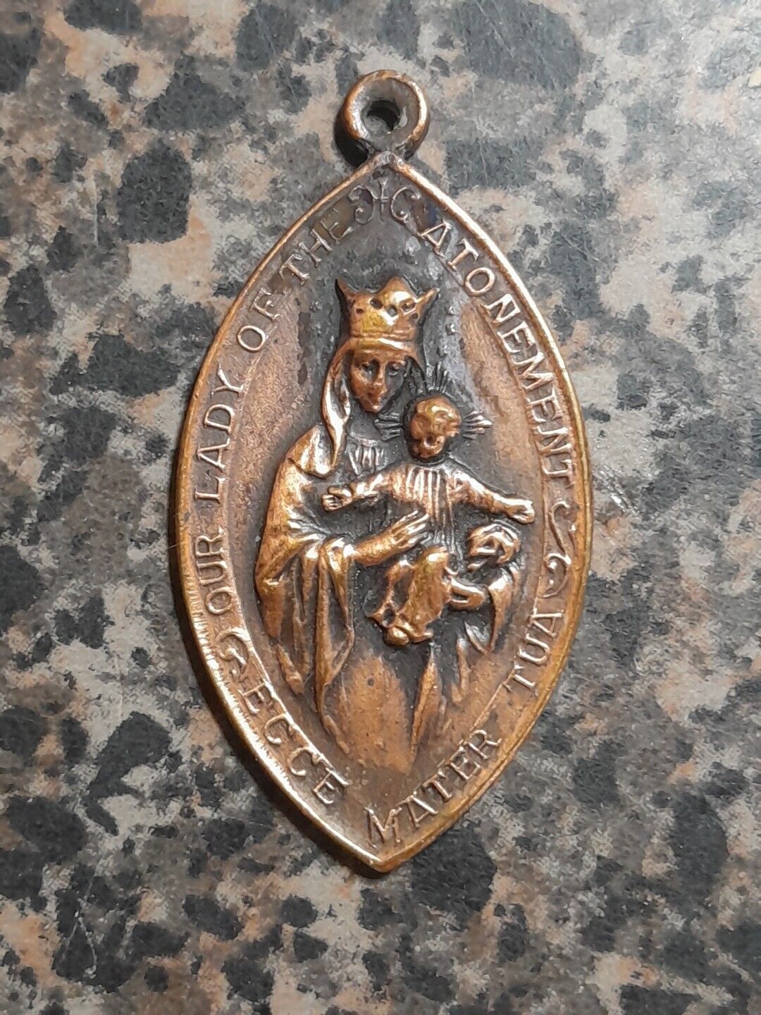 Vintage Our Lady of The Atonement Rosary League October 1901 Medal