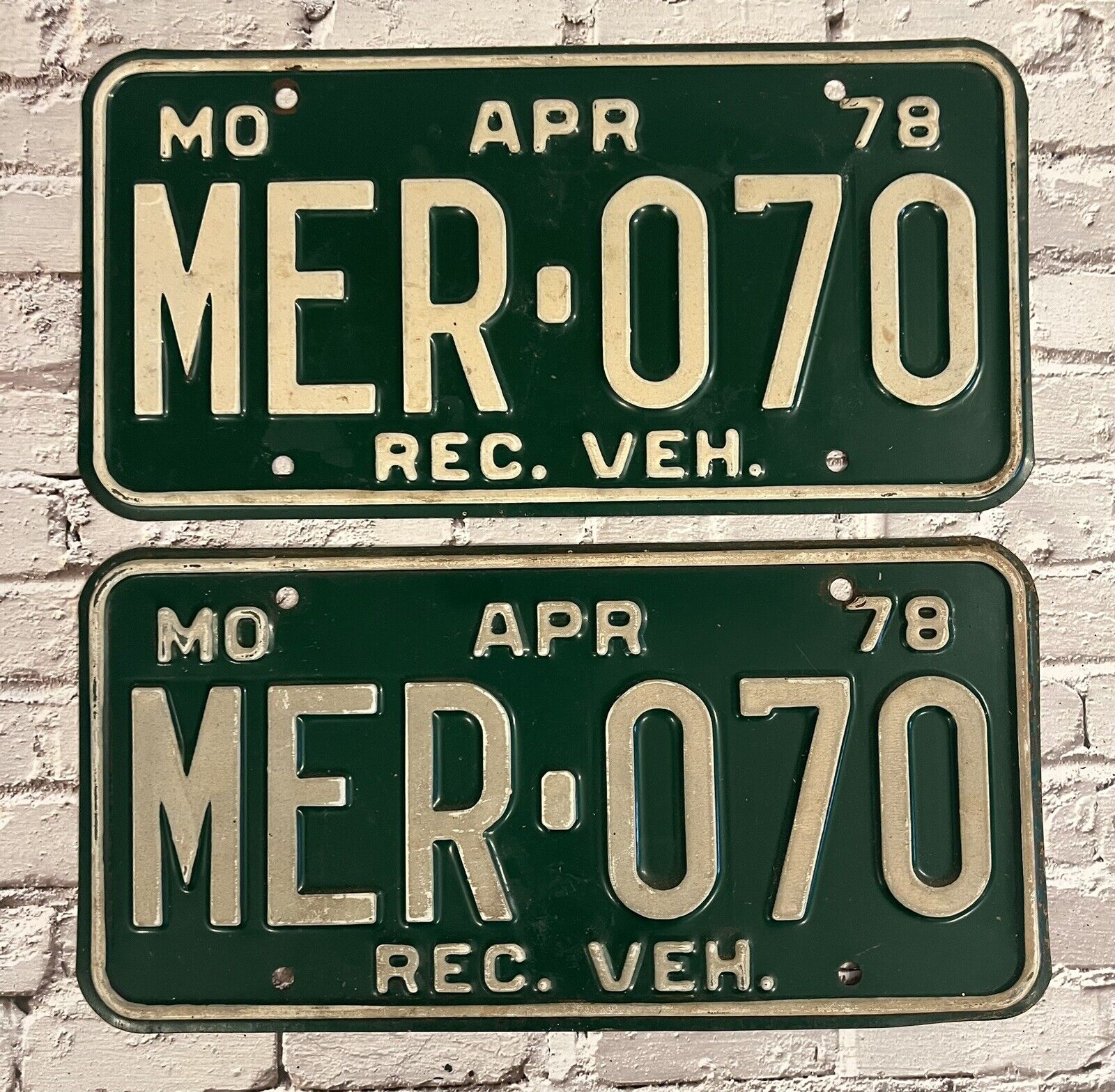 1978 Missouri Recreational Vehicle License Plate Pair # MER-070