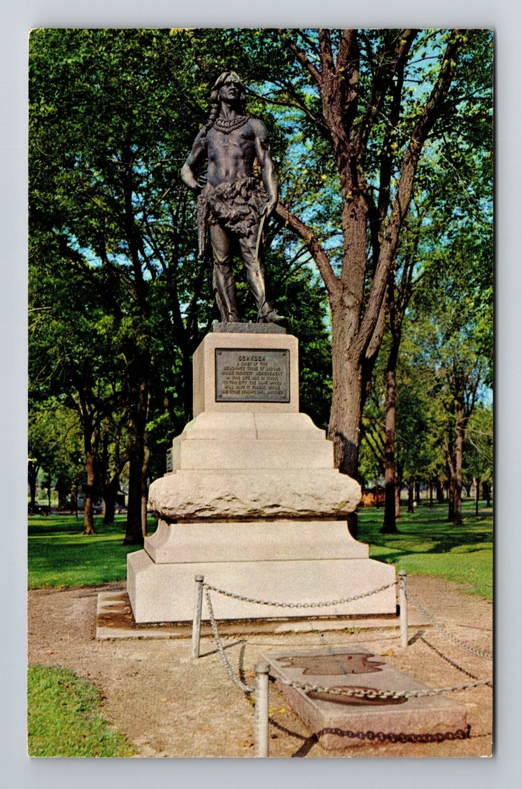 Oshkosh WI-Wisconsin, Menominee Park, Chief Oshkosh Statue, Vintage Postcard