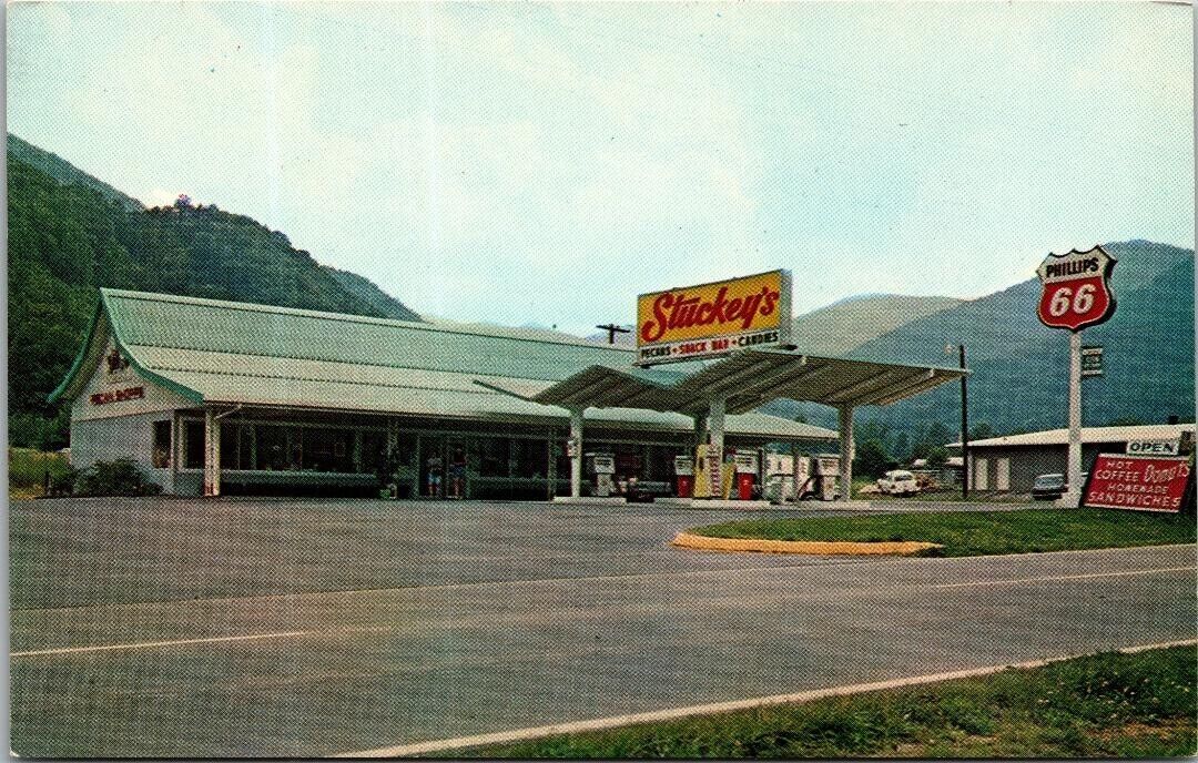Vtg Maggie North Carolina Stuckey\'s Pecan Shoppe, Gas Station Postcard