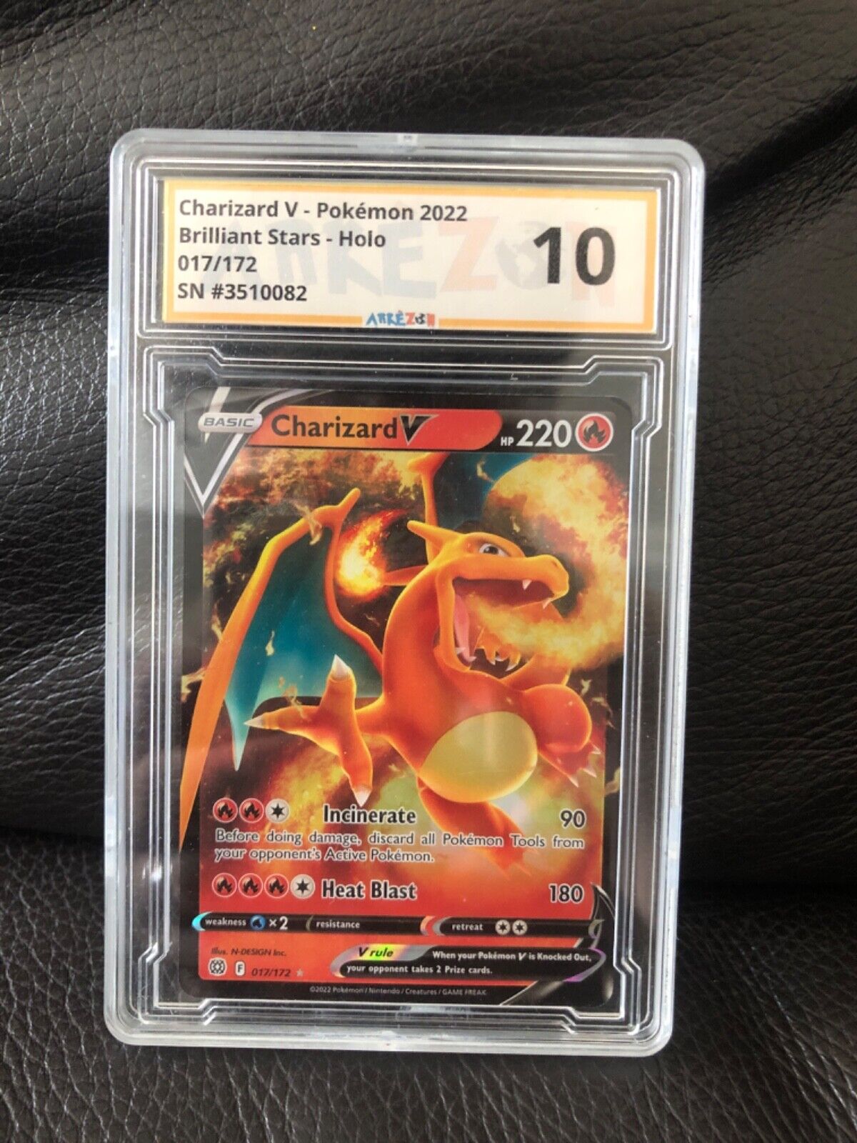 Pokemon Card Charizard V eng graded 10 - Holo 017/172 Brilliant stars 2021 mint 