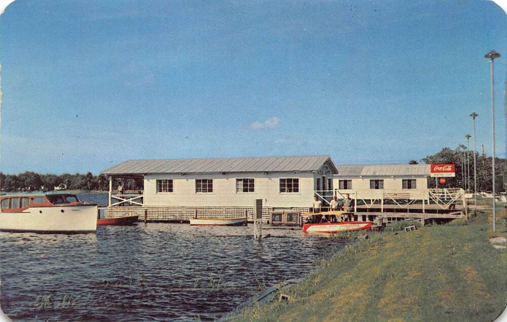 Lake Harris Florida Leesburg's Boat Club, Photochrome Vintage Postcard U6711