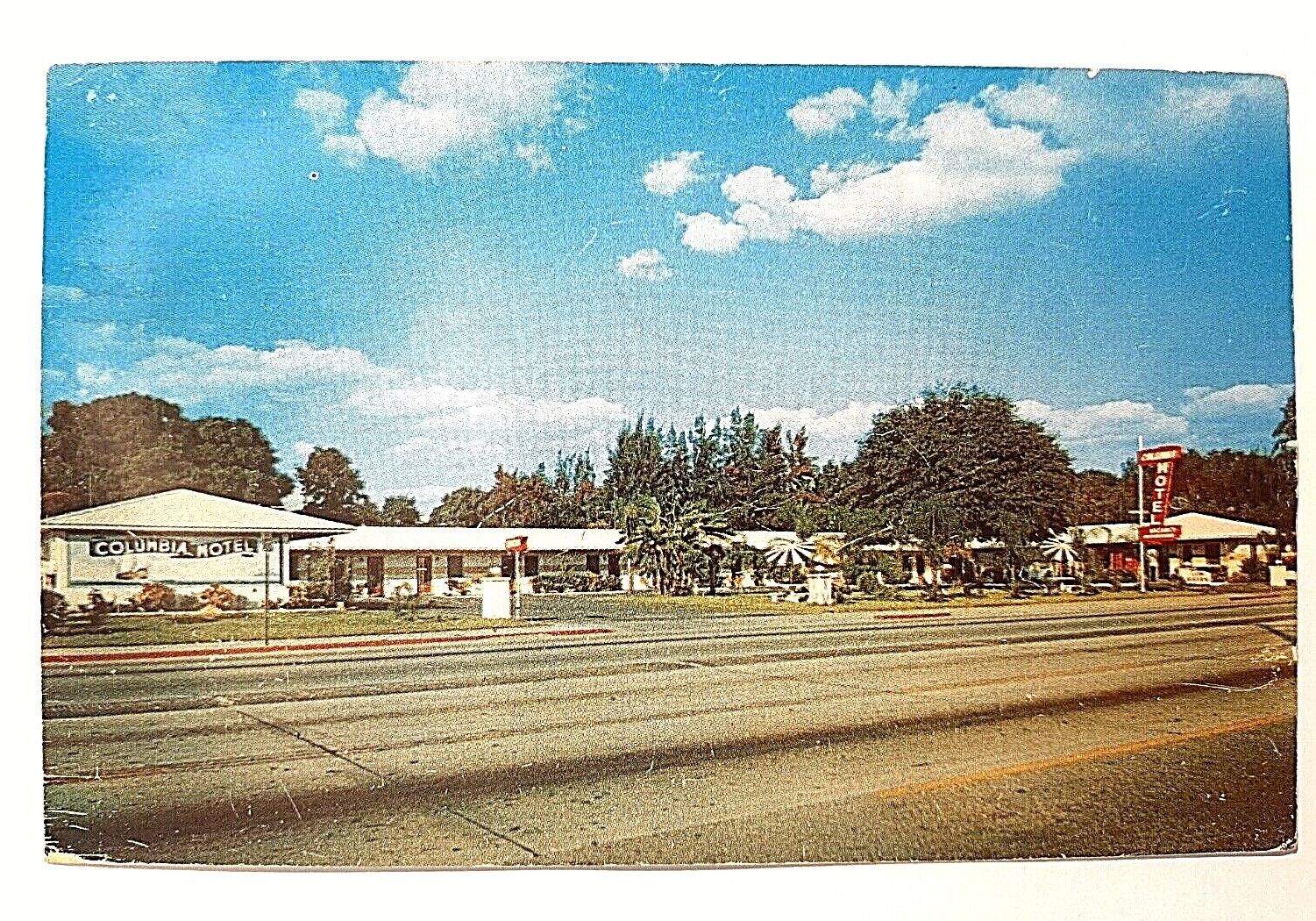 Columbia Motel Hillsboro Ave Tampa Florida Postcard Vintage Rare