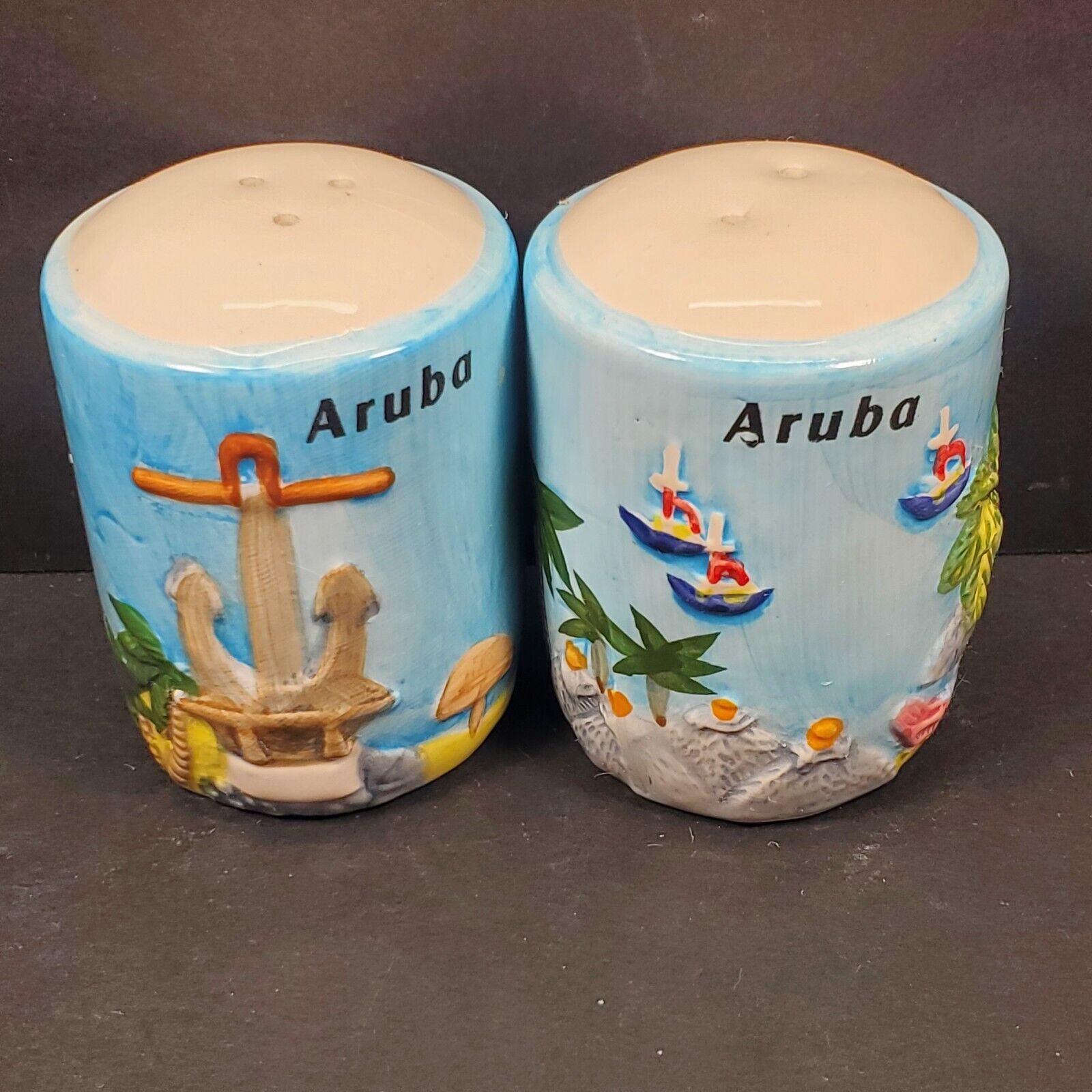 ARUBA Souvenir Sailboat Anchor Salt & Pepper Shakers Palm Tree Vintage