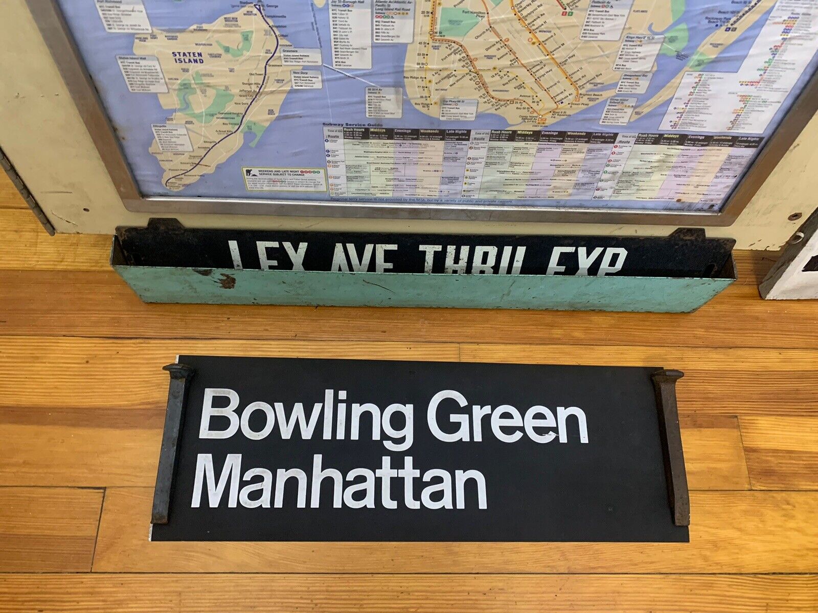 NYC SUBWAY ROLL SIGN BOWLING GREEN MANHATTAN BATTERY PARK CUNARD WALL STREET