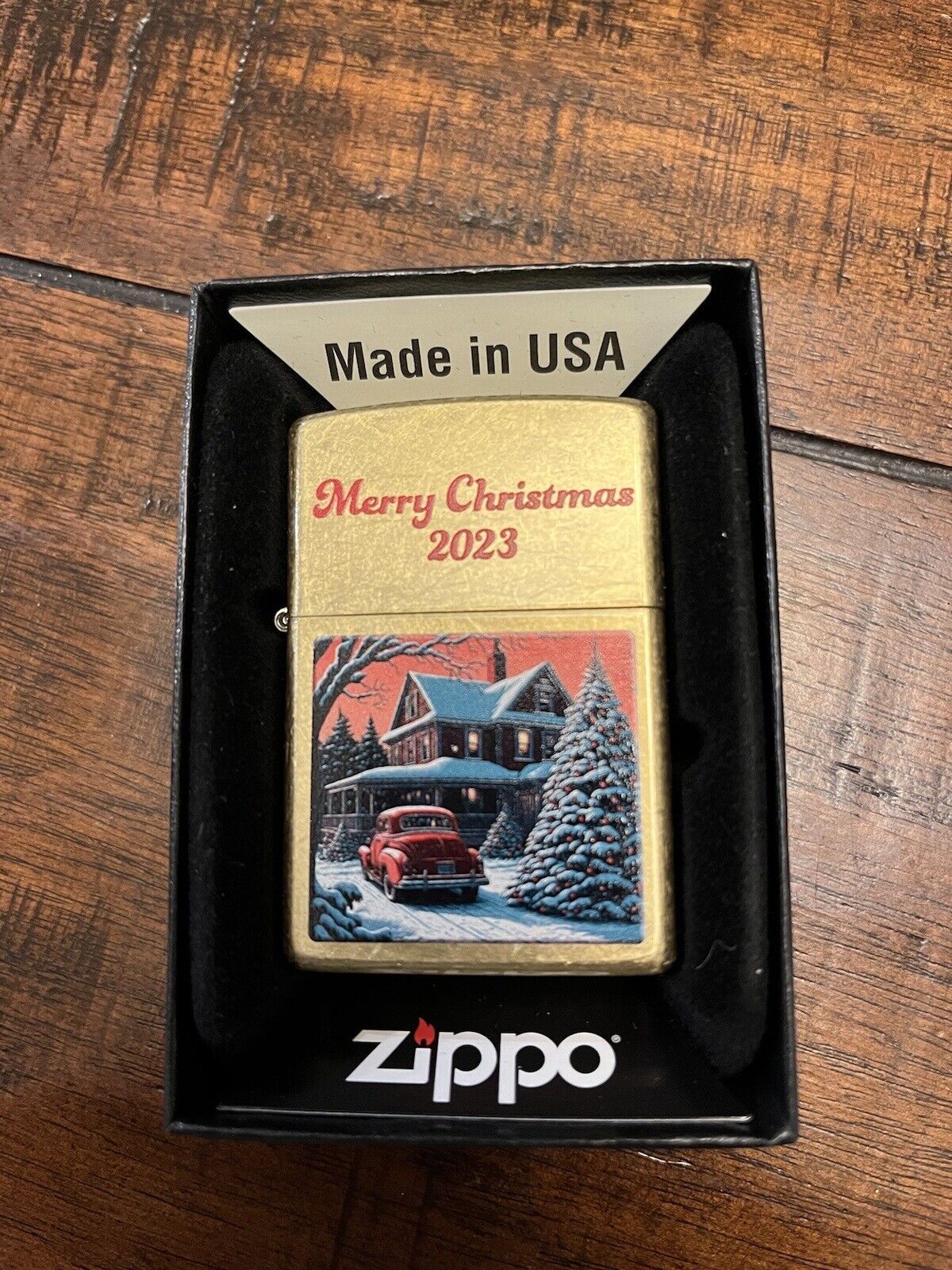 MERRY CHRISTMAS 2023 VINTAGE CAR AND HOUSE TREE SNOW ZIPPO LIGHTER MINT IN BOX