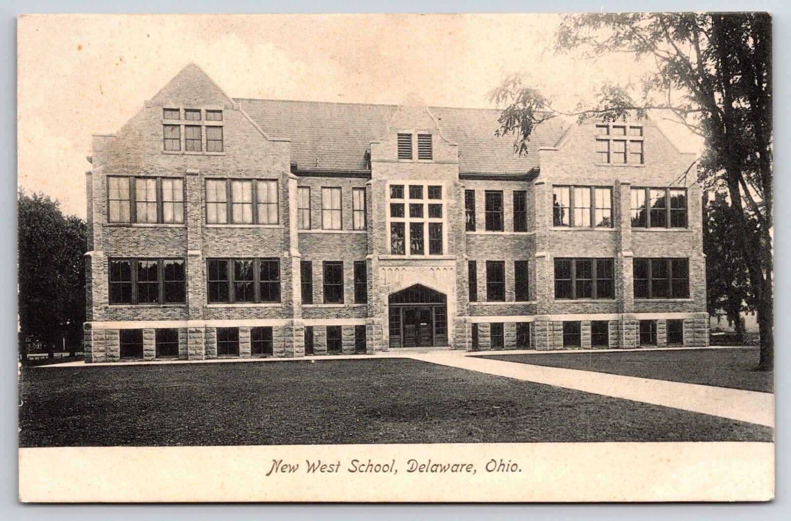 New West School Delaware Ohio OH c1900\'s Vintage Postcard