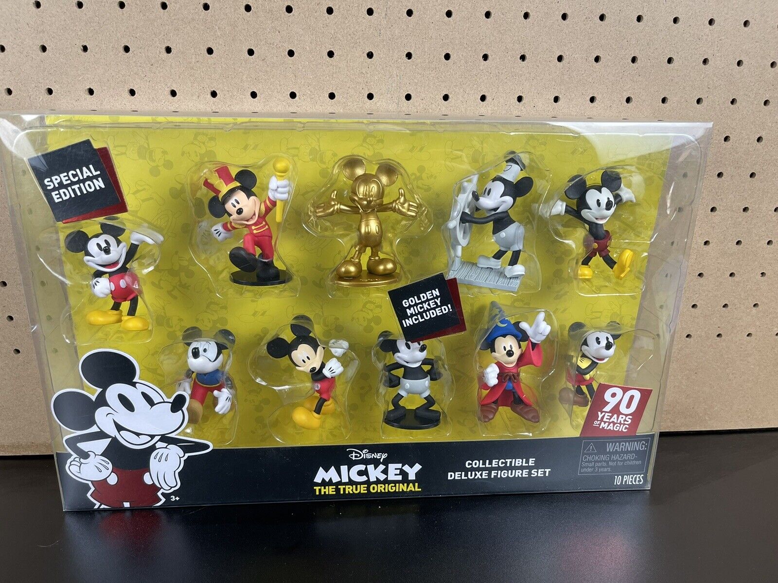 Disney Mickey Mouse 90 Years Of Magic Special Edition 10 Figure Set NEW