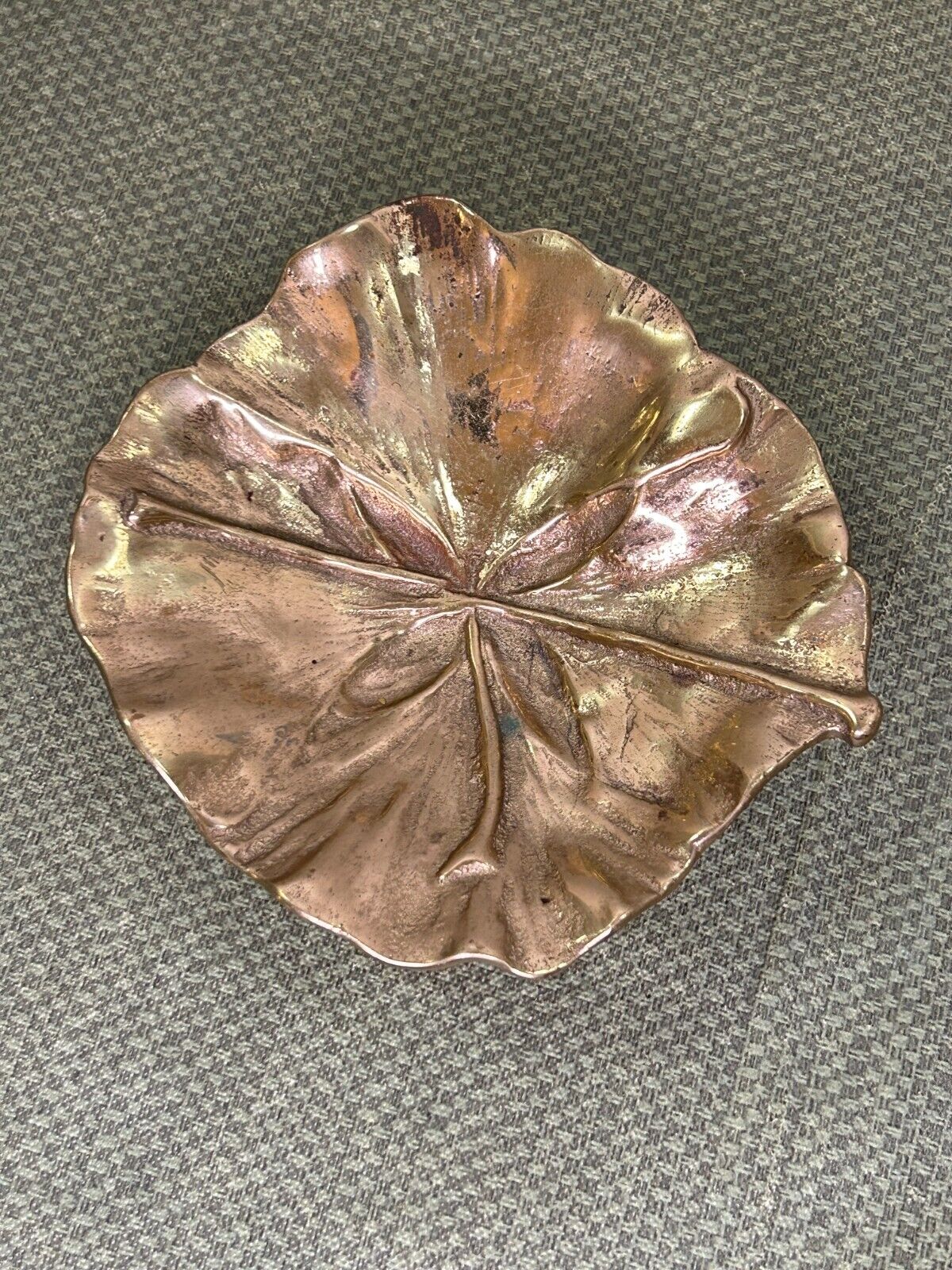Virginia Metalcrafters Ginkgo Leaf Tray / Bowl  #3-58  Tree Of Heaven Brass VMC