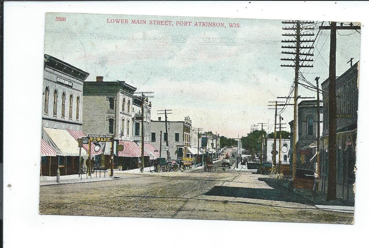 Postcard Post Card Fort Atkinson Wisconsin Wis Wi Main Street