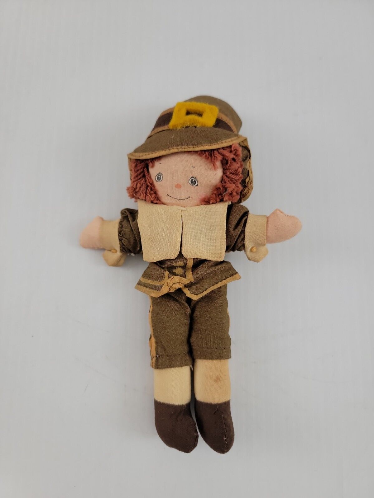 Vintage 80\'s Boy Pilgrim Hallmark Cd\'s Inc. Collectible Cloth 7 Inch Doll