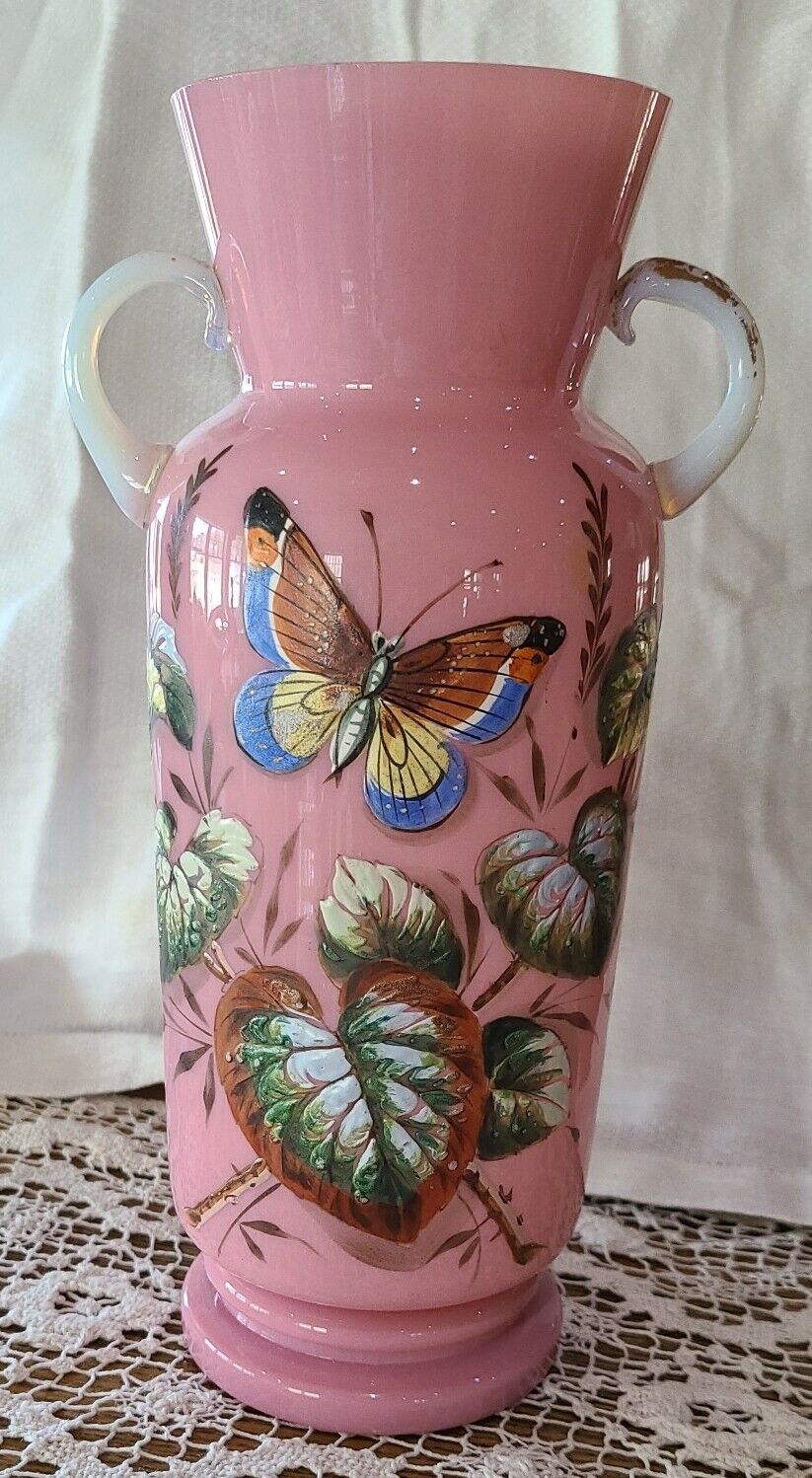 ANTIQUE BRISTOL GLASS 2 HANDLED HANDPAINTED BUTTERFLY AND FLORAL VASE ♡ 9\