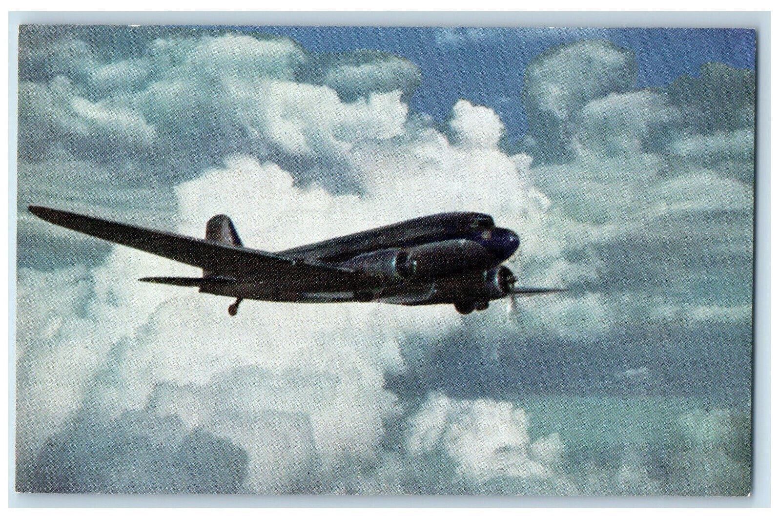 c1950s United\'s Mainliner Fleet 21 Day Passenger Airplane Vintage Postcard